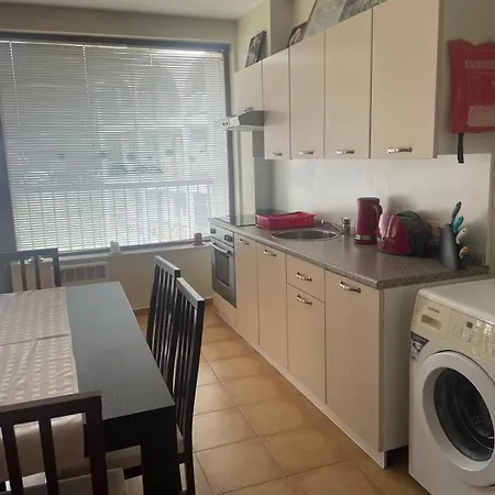 27 Monastery Apartamento Bansko